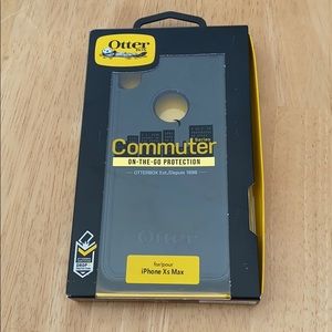 NWT OtterBox iPhone XS Max black commuter case